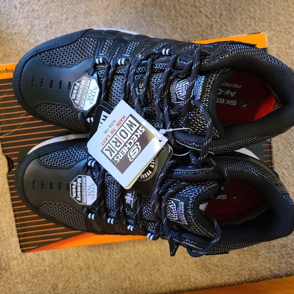 Skechers Men's Work Queznell Steel Toe WP Black & White Lace Up Shoes - Picture 5 of 9